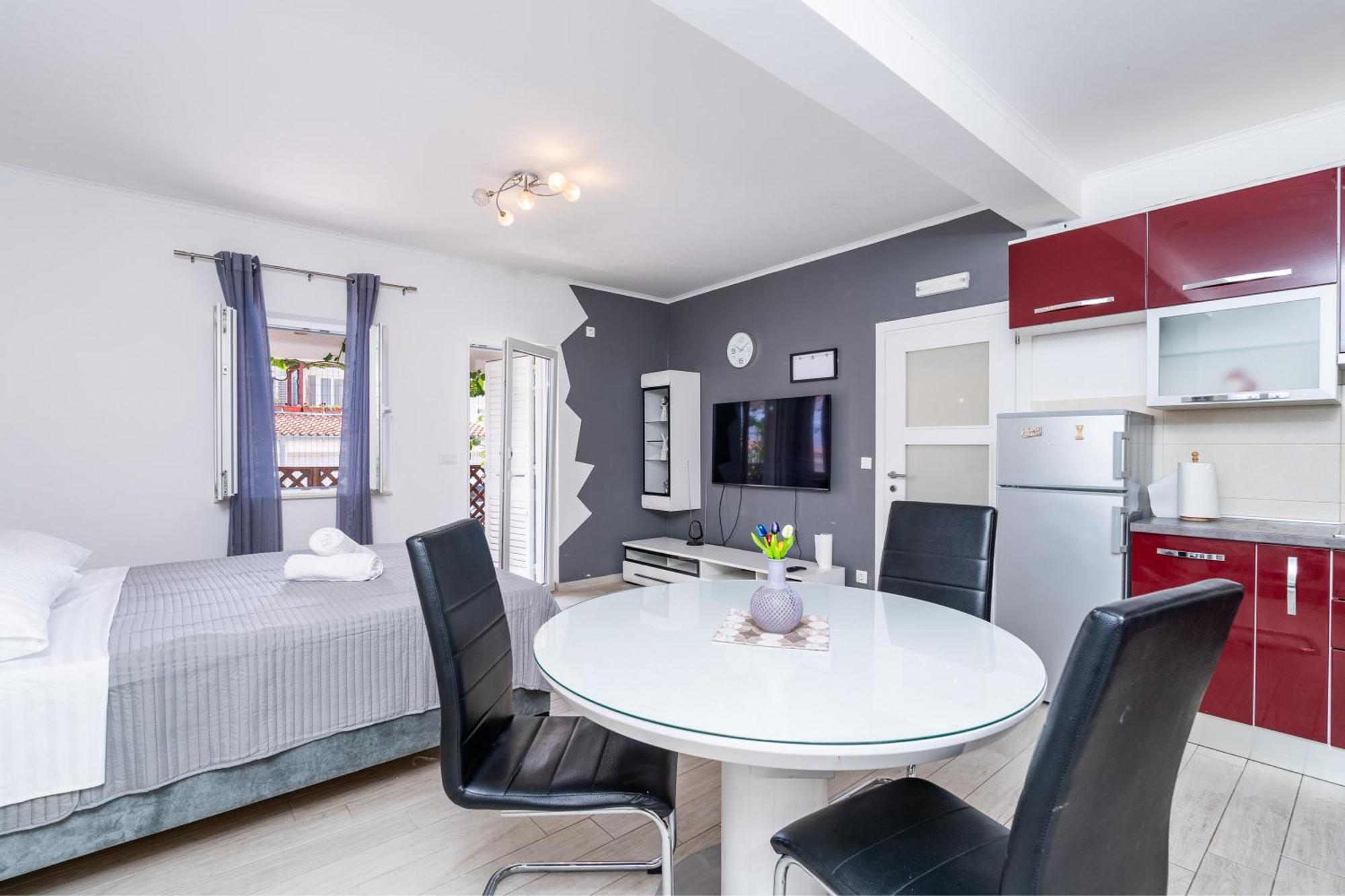 Feather Studio Apartment - Free Private Parking - Self Check-In Dubrovnik Exterior photo